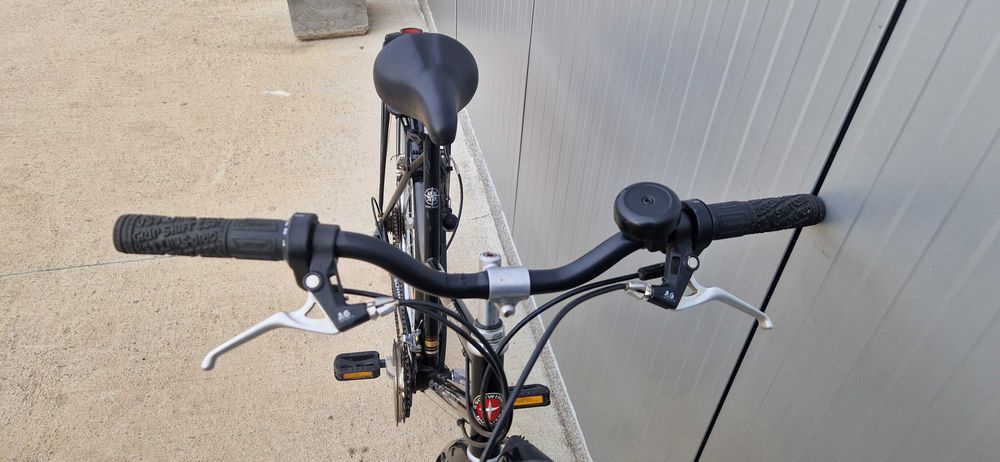 Дамски велосипед Schwinn колело 28"