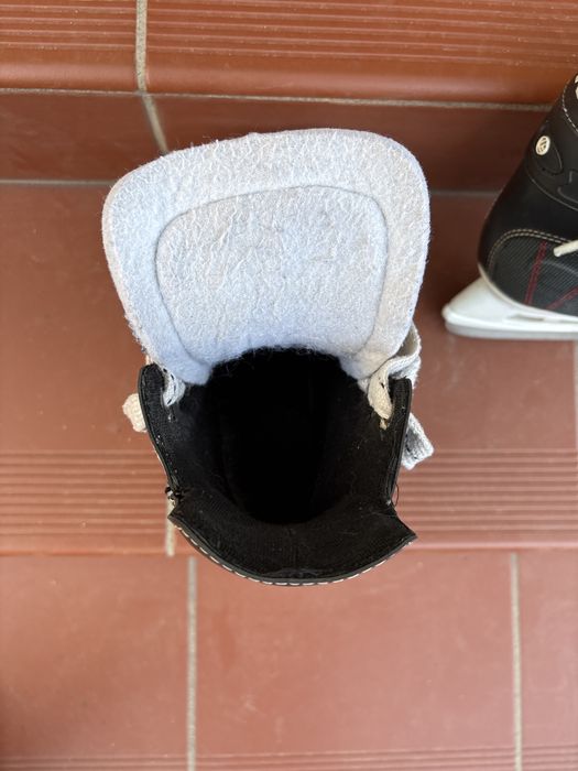 Коньки хоккейные 35 размер