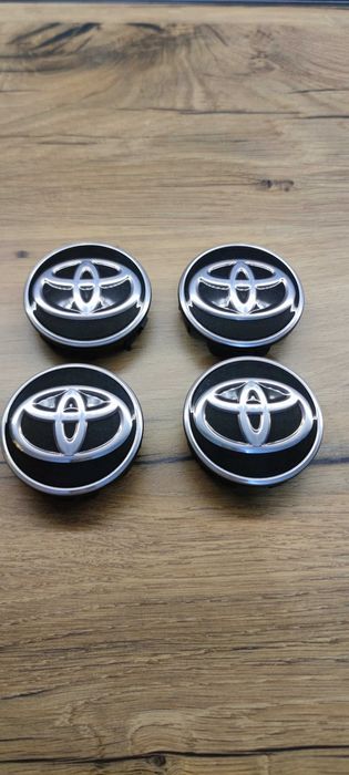 Capacele roti Toyota OEM