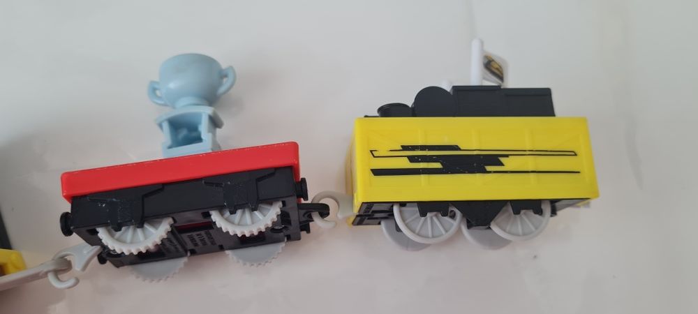 Thomas & friends locomotiva Diesel