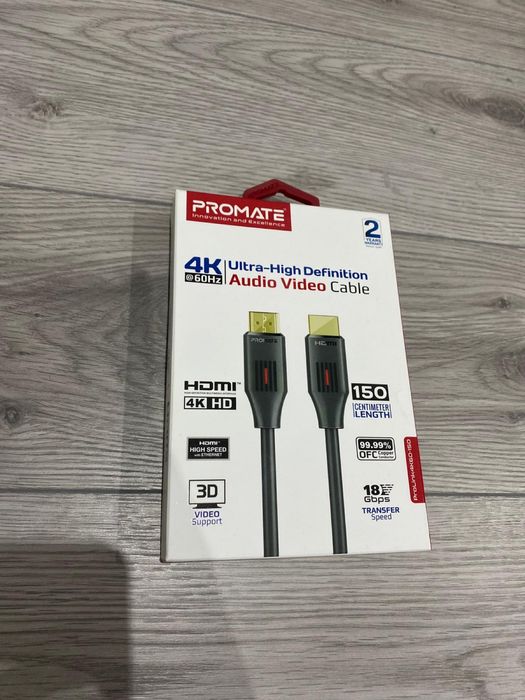 Consolă Playstation 4 Fat, negru mat + 2 manete + 3 jocuri PS4