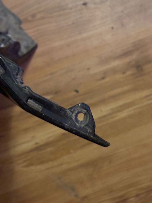 Bara fata Volkswagen e-golf 7.5 2020 cod piesa 5GE807221C. 
Bara este