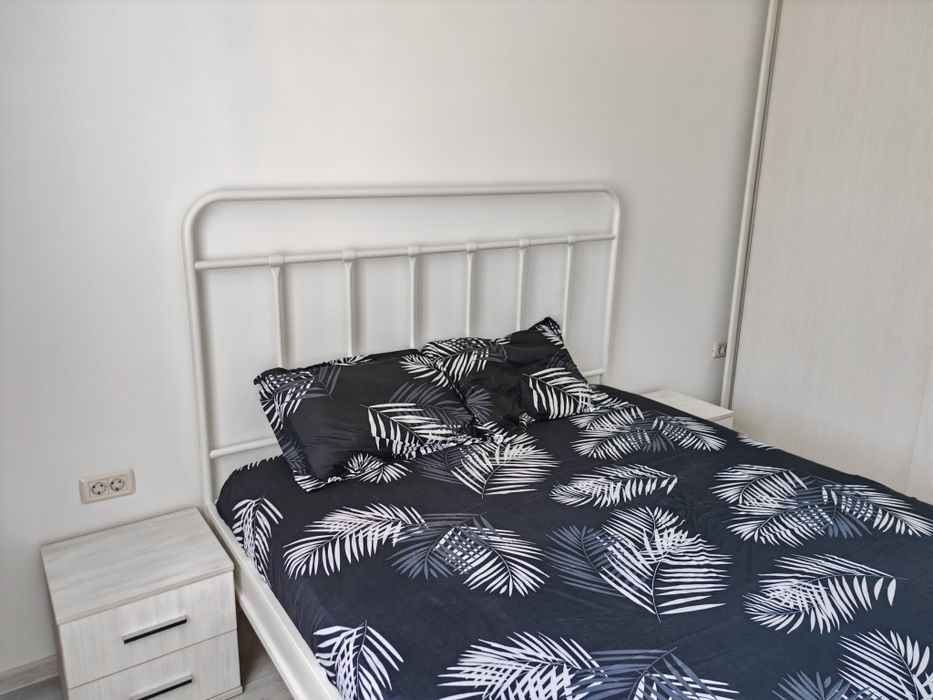 Închiriez studiou 2 camere