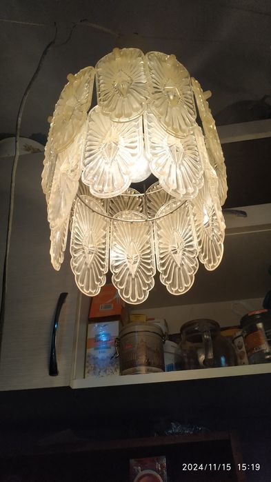 Продам советскую люстру