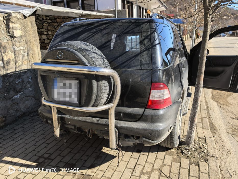 Mercedes ML 350 на части!