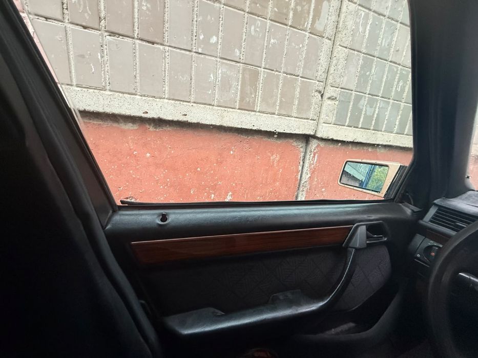Продам мерседес 124