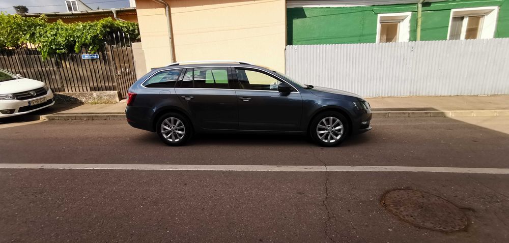 Skoda Octavia 1.6 TDI AUTOMATA DSG 7 EURO 6 Elegance