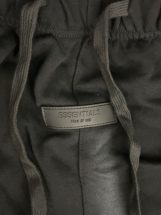 Pantaloni scurti Essentials