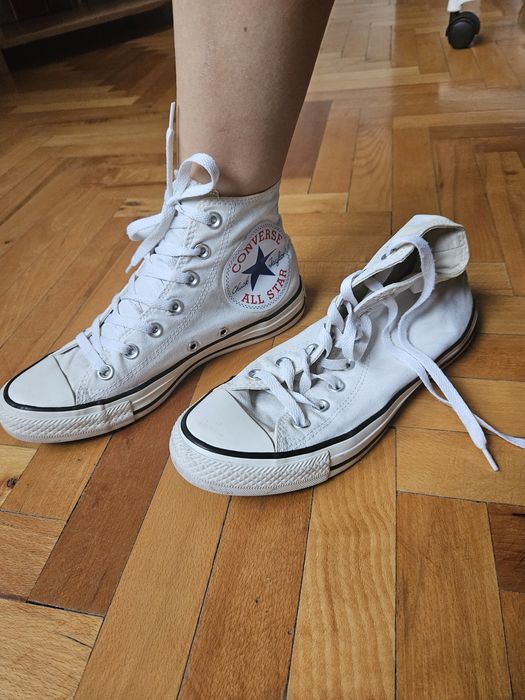 Бели  кецове Converse