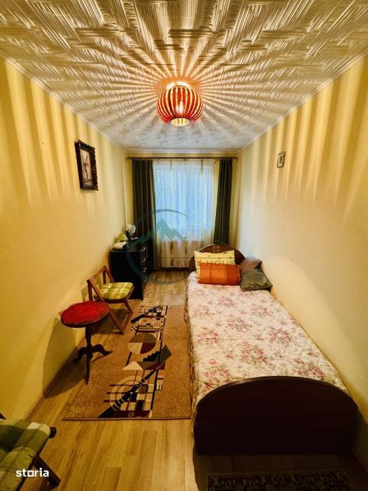 Apartament 2 camere, Decomandat, L.C.Babes, zona Calea Bucuresti — fotografia 3