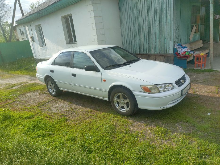 Тойота Камри 25 2001 ж