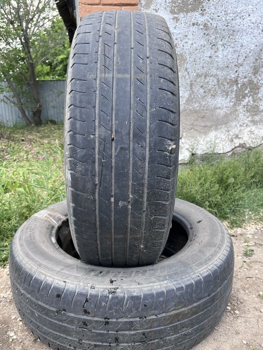 Пара шин 225/65/17
