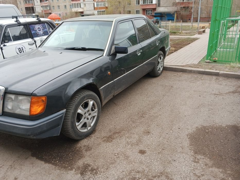 Продам Мерседес 124