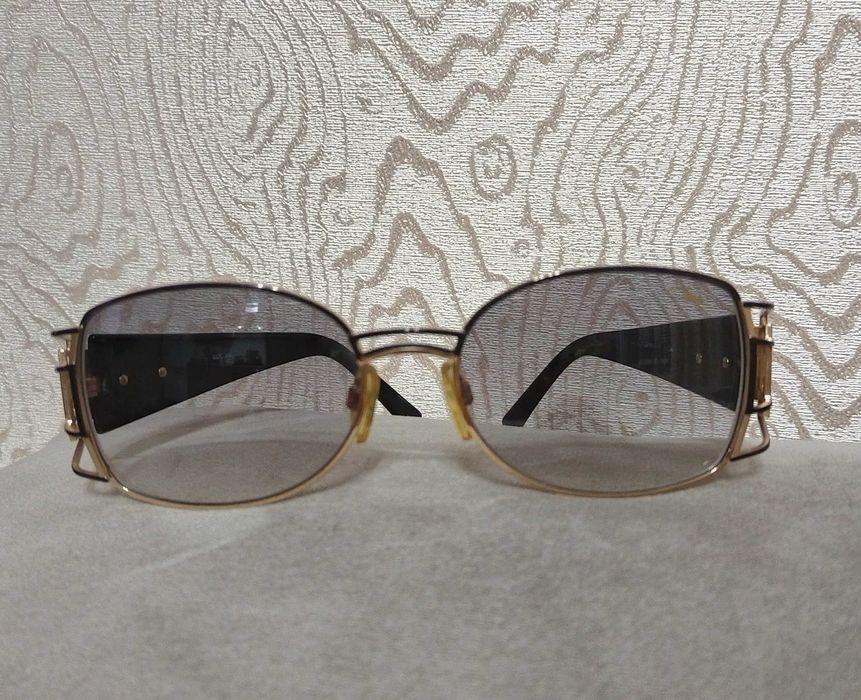 Солнцезащитные очки Cazal