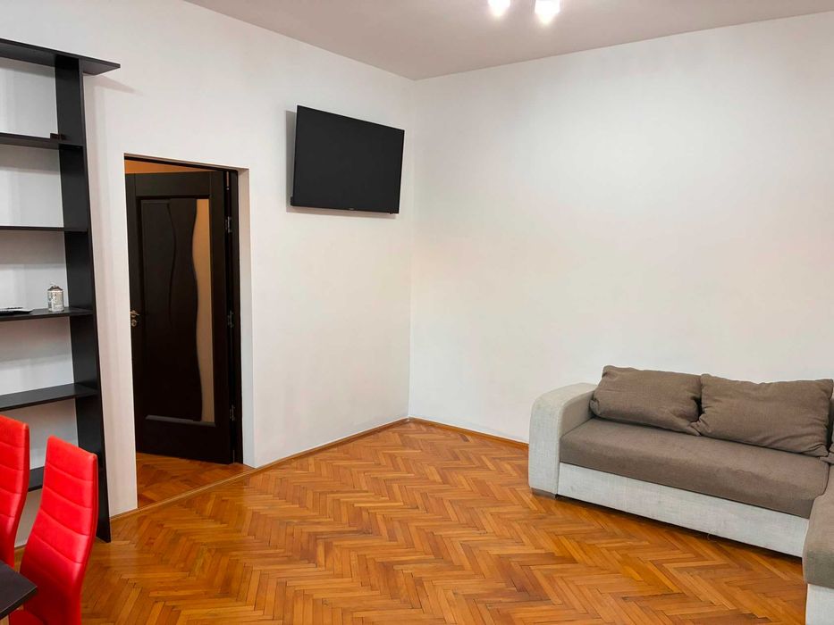 Apartament 2 camere, 60 mp, central, Str. Lucian Blaga, mobilat/utilat