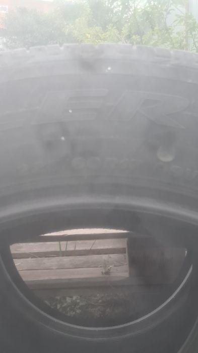 Шины летние б/у 225/60/17 BRIDGESTONE