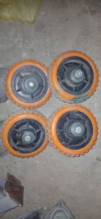 Роликовые колеса для тачек,столов, тахта каравот