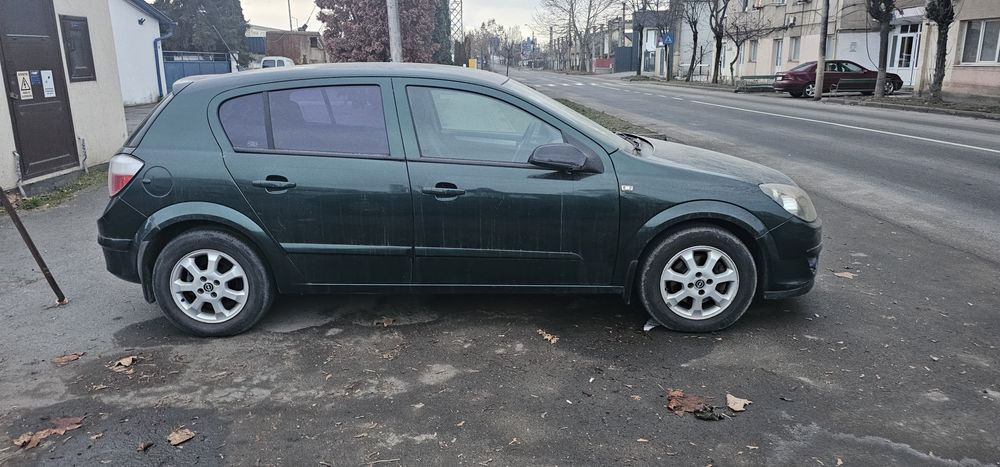 Opel astra 1.6 benzinacutie automata