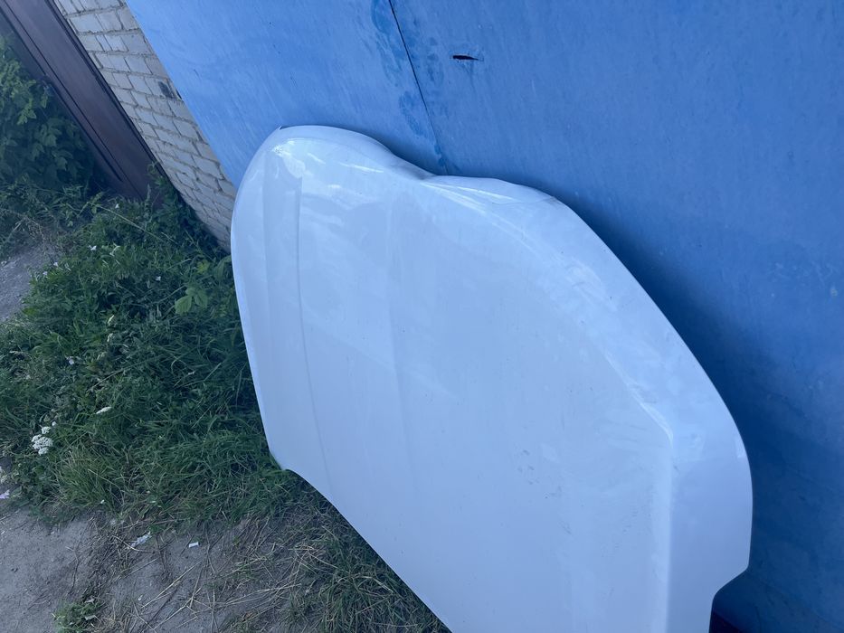 Продам капот