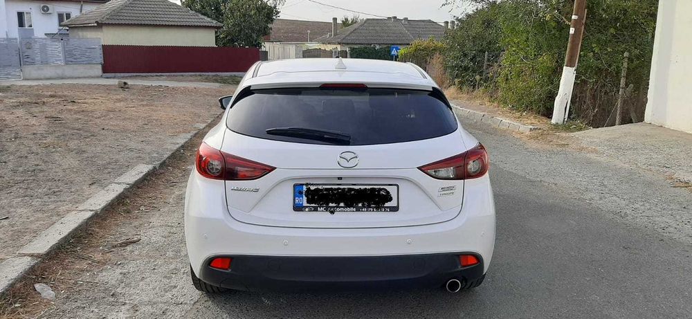 Mazda 3 SkyActive 2016