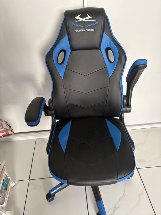 Scaun gaming nou