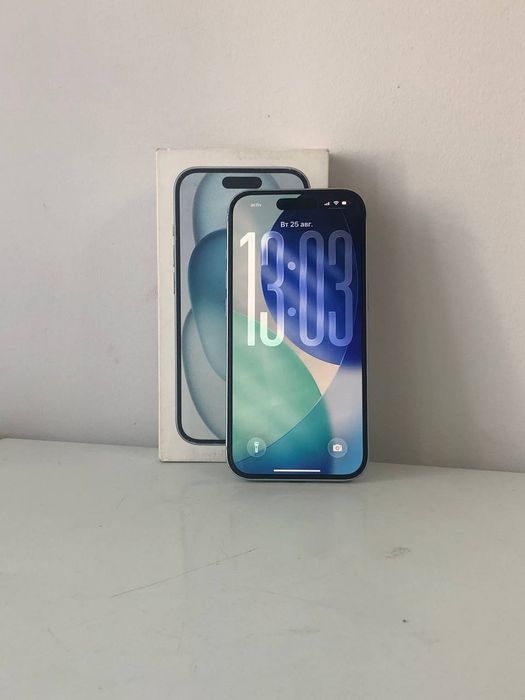 iPhone 15 на 128гб