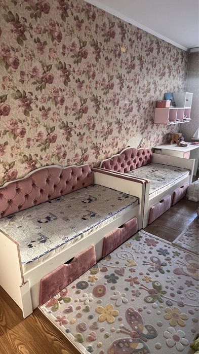 Кровать детский 2 штук для девочек