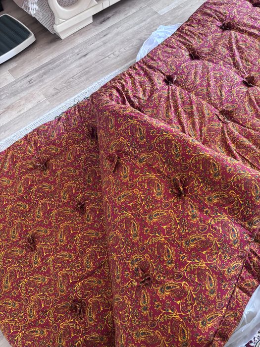 Продам Матрас новые и одеяло