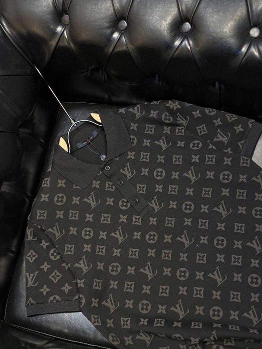 Мъжки тениски различни модели