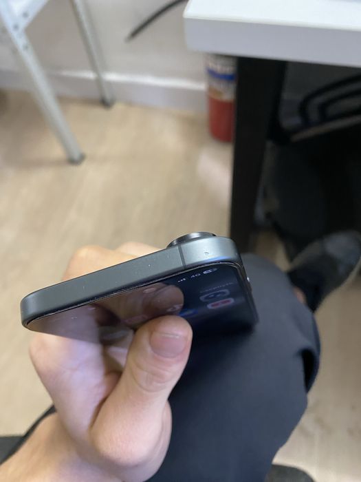 Iphone 17 256 акум 100%