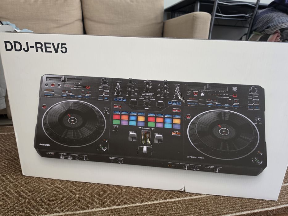 Control Pioneer DDJ-REV5.. Nou