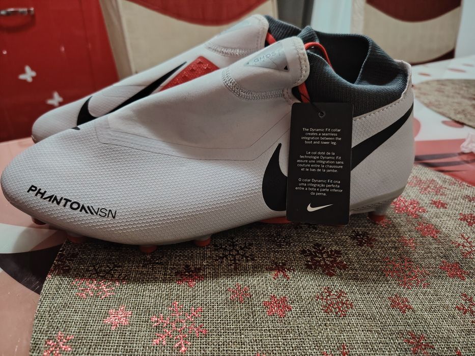 Ghete Fotbal  Nike Phantom VSN Nr 46