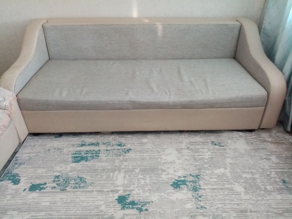 продам диван и два кресла