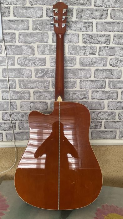 Гитара Професиональная