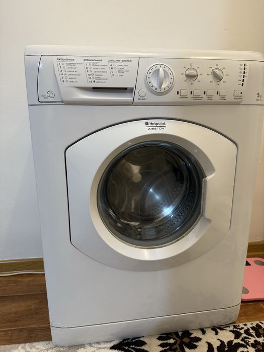 Стиральная машина Ariston