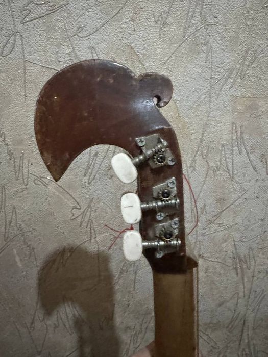 Afg'on rubob sotiladi