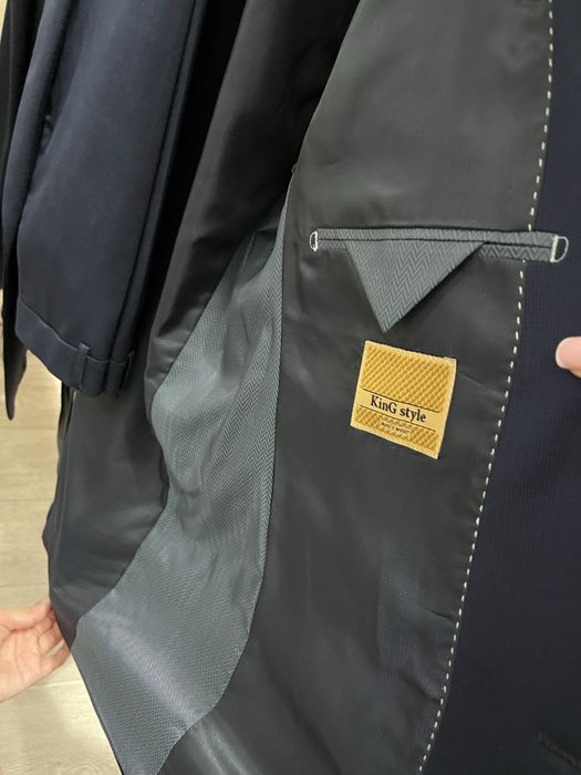 Продам костюм с брюками