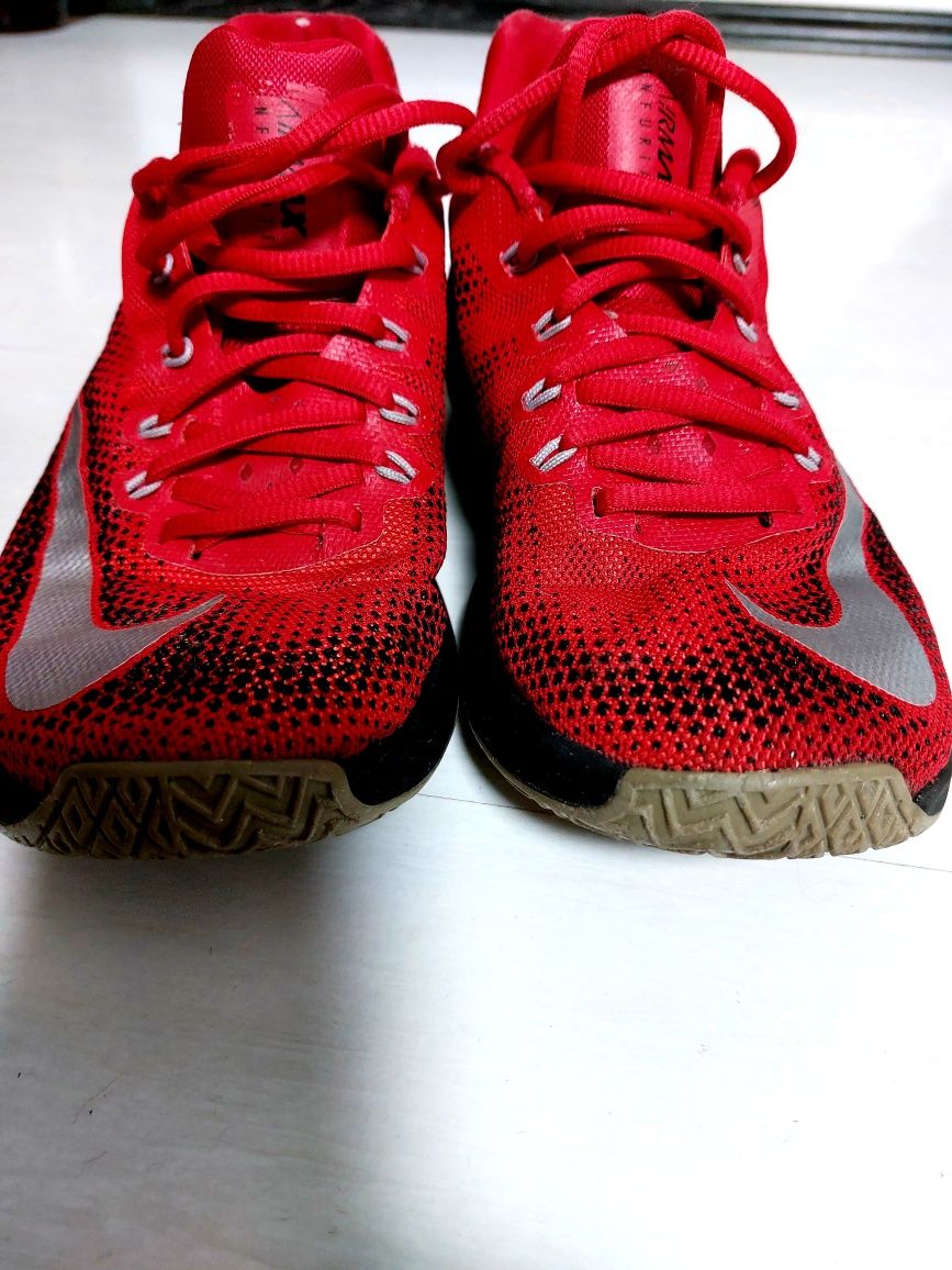 Nike infuriate sale red