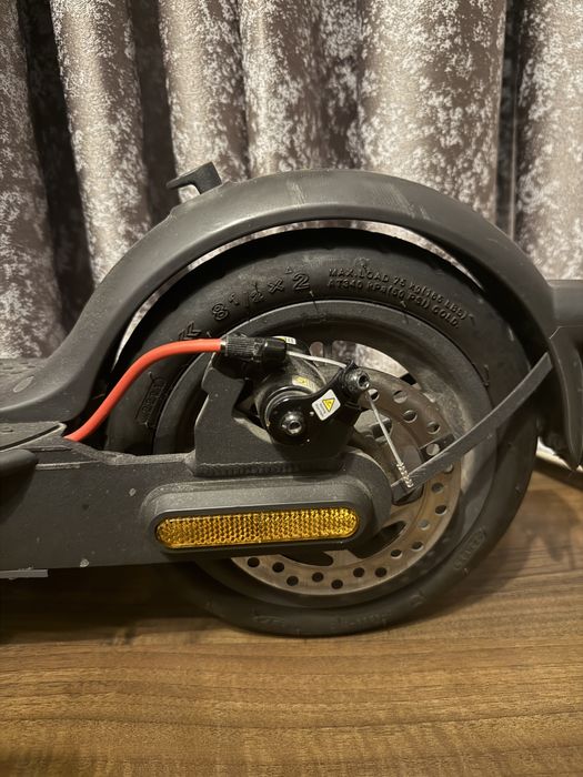 Trotineta Xiaomi Mi electric scooter pro 2