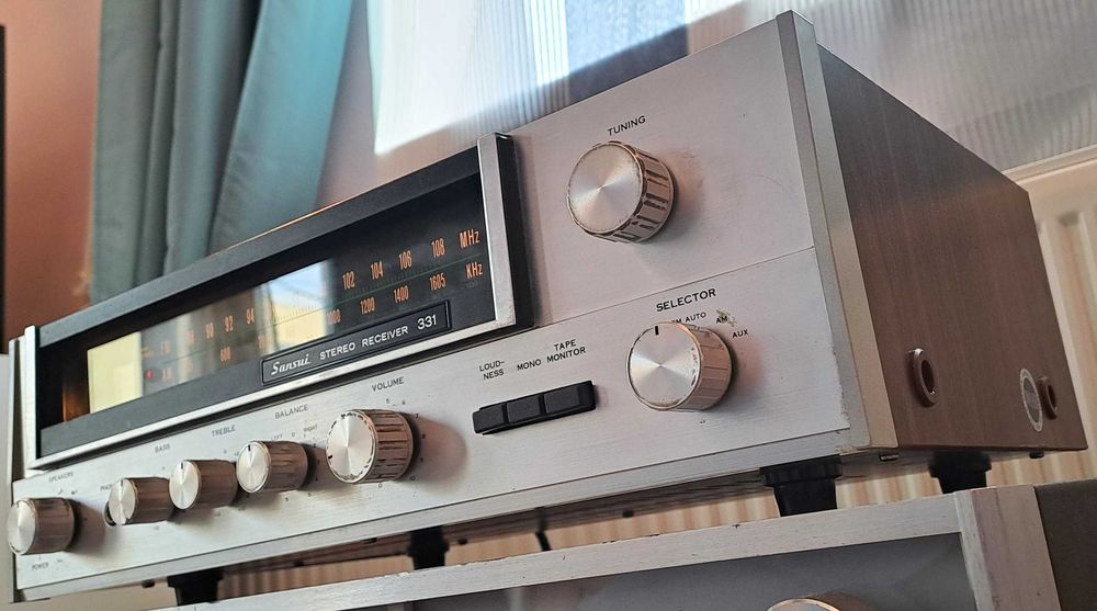 Sansui 331 amplituner vintage amplificator performant