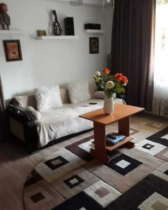 Дава се под наем Тристаен апартамент в Пловдив, Център - 74 кв.м за 198.9 € - Снимка #3