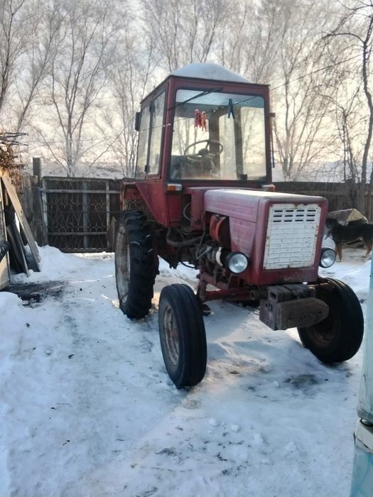 Продам трактор ..