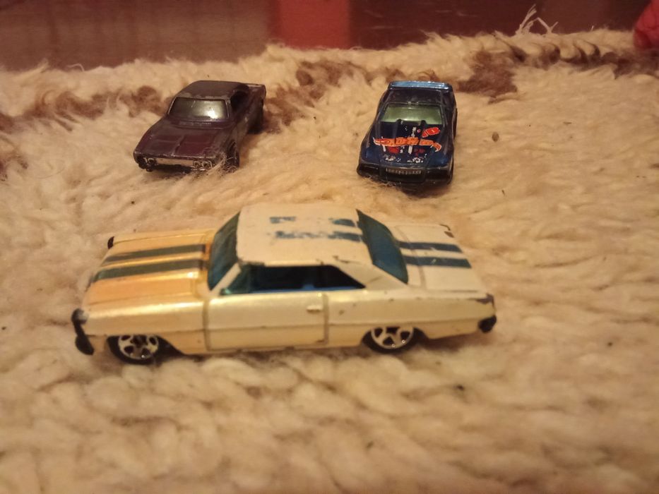 Хотлилс почти чисто нови