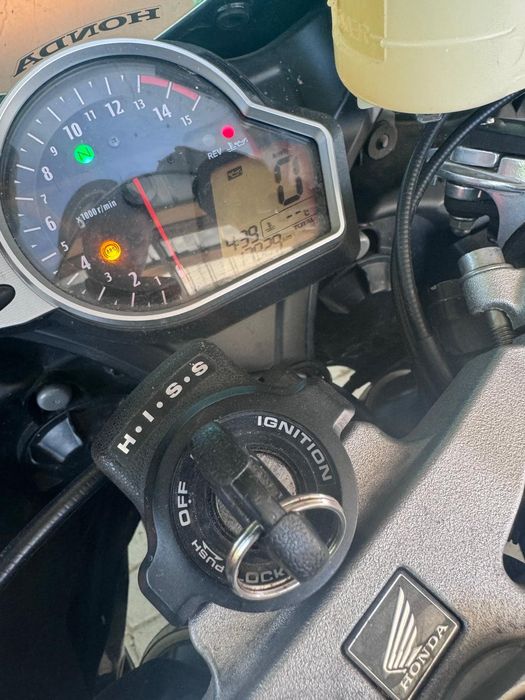 Vând Honda CBR 1000