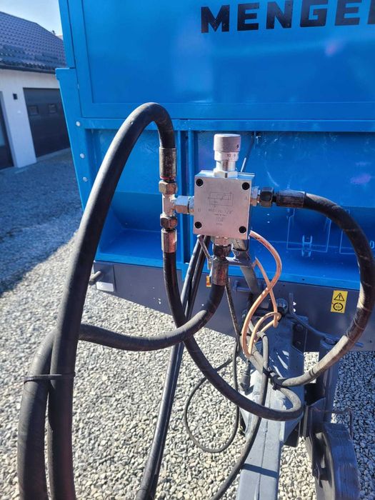 Remorca împrăștiat gunoi MIG Mengele 12t