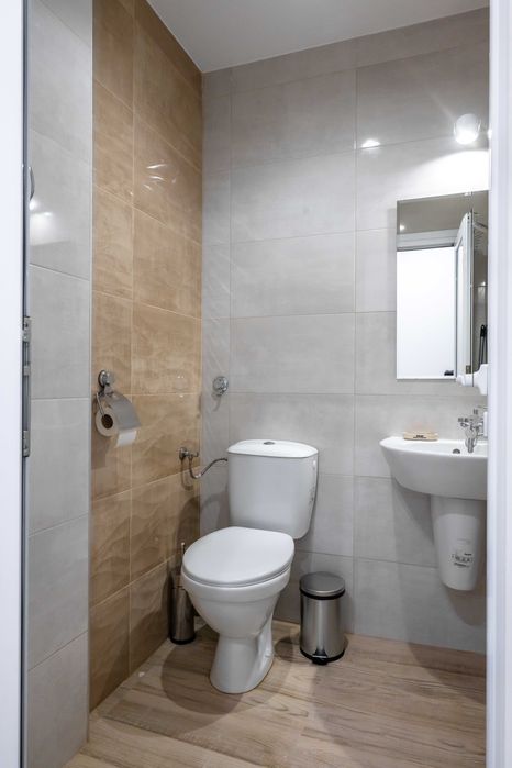 Дава се под наем Двустаен апартамент в София, Хиподрума - 80 кв.м за 900 € - Снимка #12