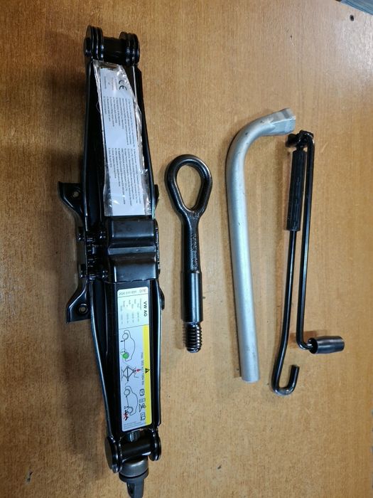 Cric cheie roti Vw Polo Audi A1 Ibiza 2012>