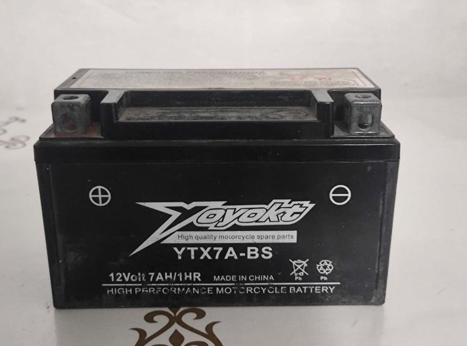 Продам аккумулятор на скутер