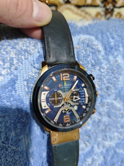 Часы CURREN продам!