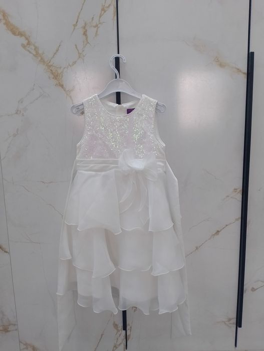 Детская красивая платье